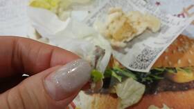 Как подать жалобу в Burger King в Benetton